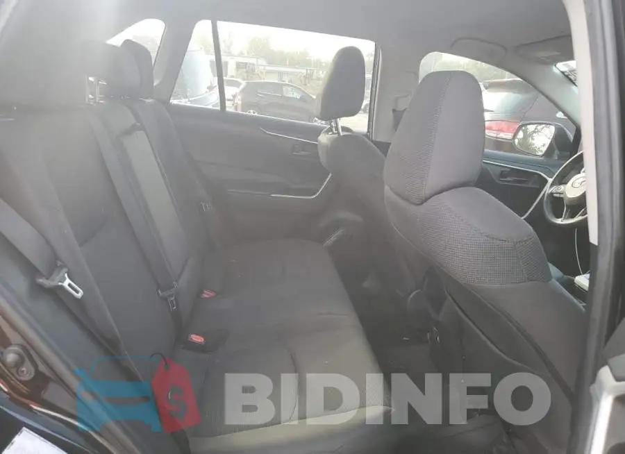 2T3F1RFV8MW175063 Photo# 10
