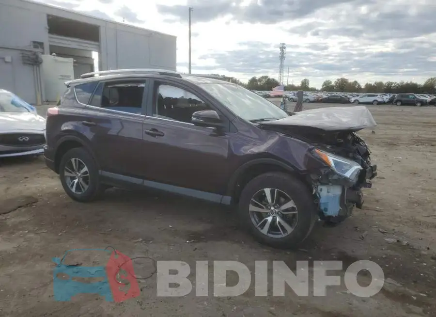 2T3RFREV1JW704817 Photo# 4