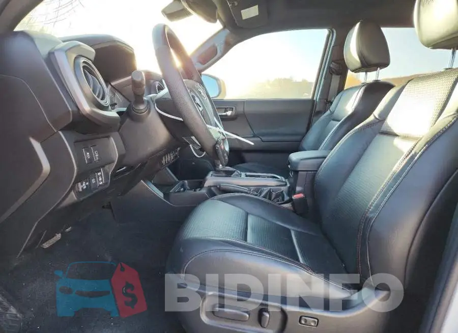 3TYCZ5AN4PT118915 Photo# 7