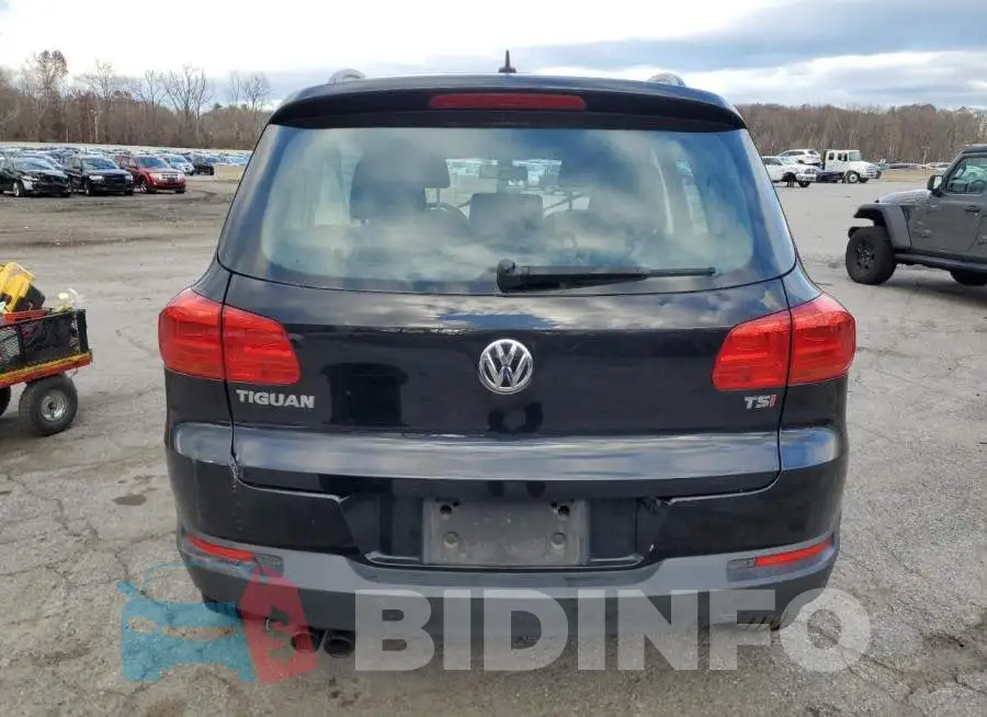 WVGAV7AX2GW583023 Photo# 6