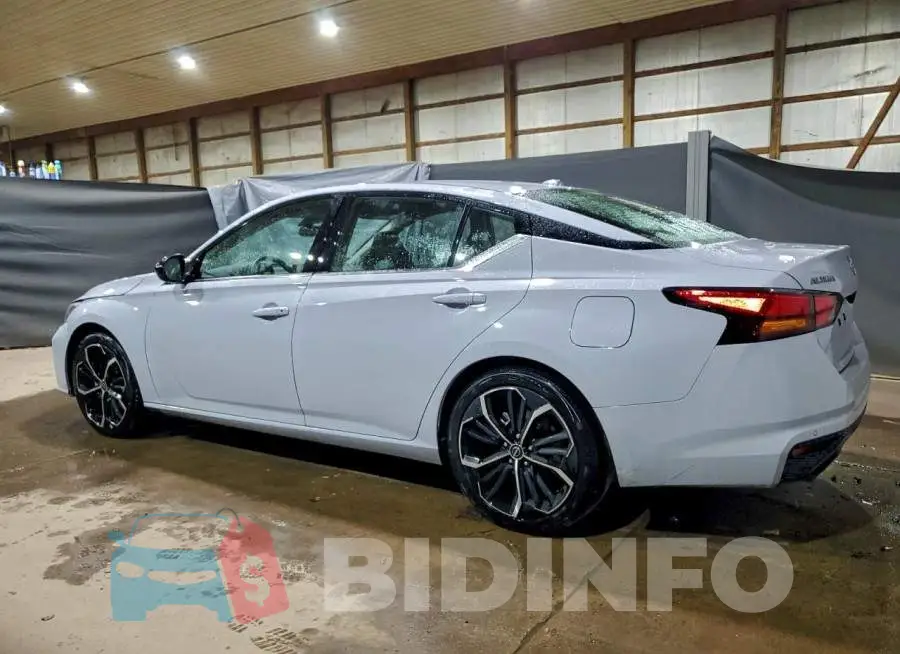 1N4BL4CV1SN360632 Photo# 2