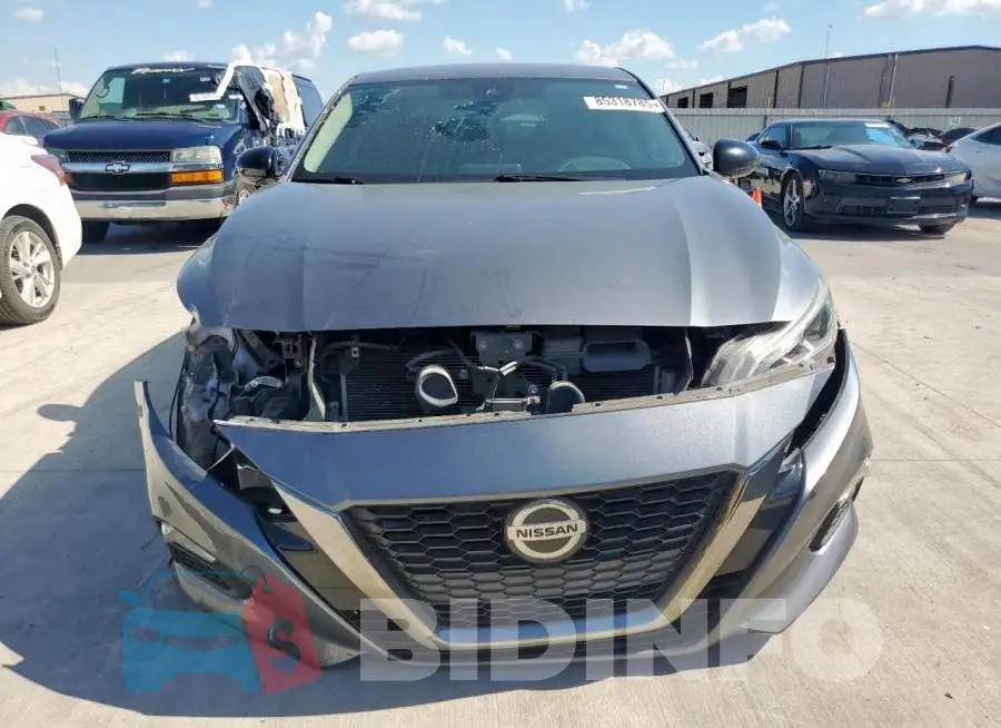 1N4BL4CV5LC215624 Photo# 5