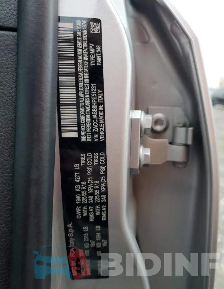 ZACCJABB8HPE51231 Photo# 13