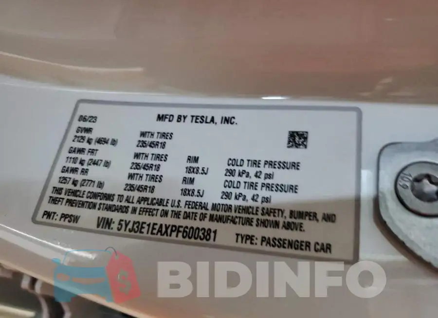 5YJ3E1EAXPF600381 Photo# 13