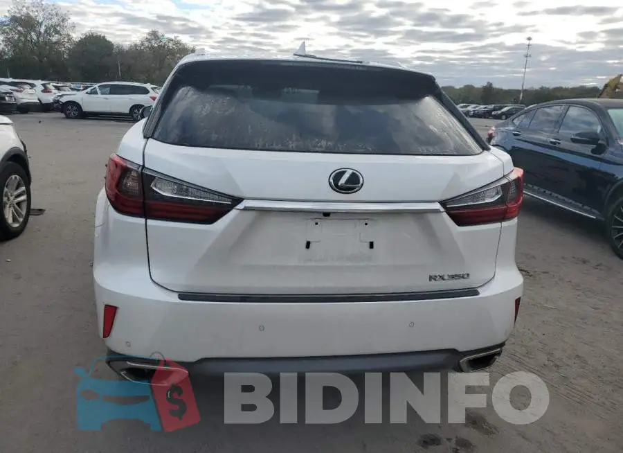 JTJBZMCA7H2019197 Photo# 6