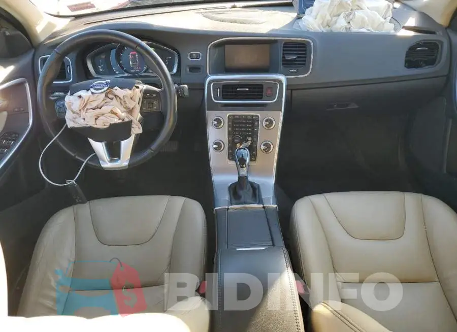 LYV402HK4HB147441 Photo# 8