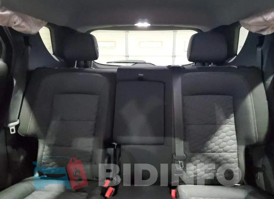 2GNAXUEVXK6119252 Photo# 10