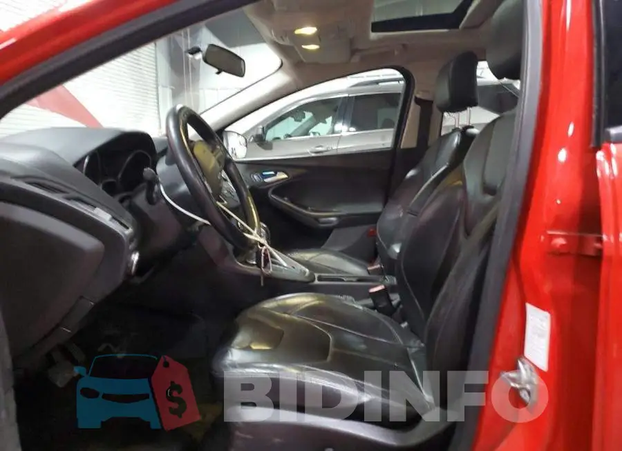 1FADP3F2XGL302692 Photo# 7