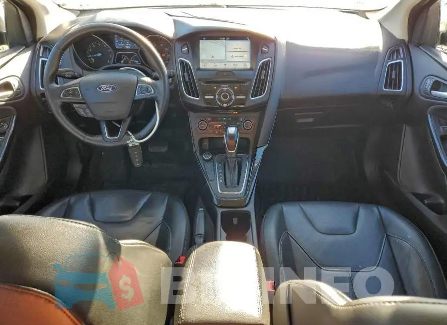 1FADP3N20HL272265 Photo# 8