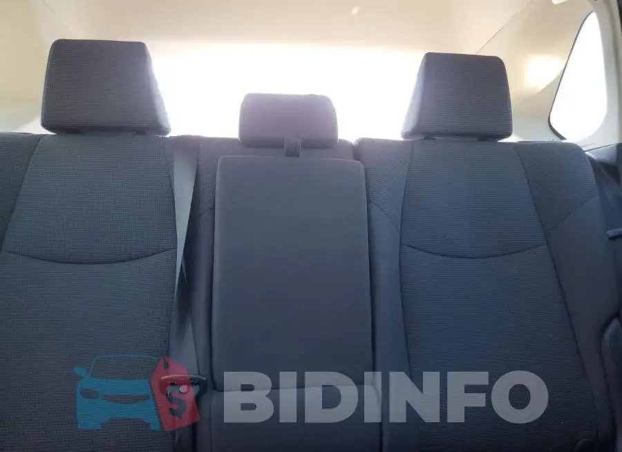 2T3G1RFV9MC174543 Photo# 10