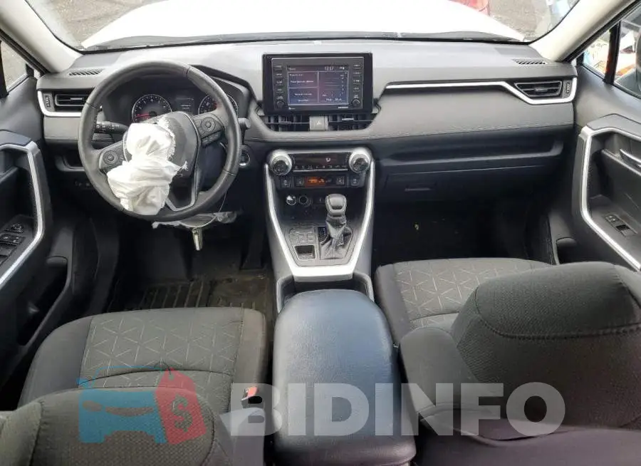 2T3P1RFV6MC219082 Photo# 8