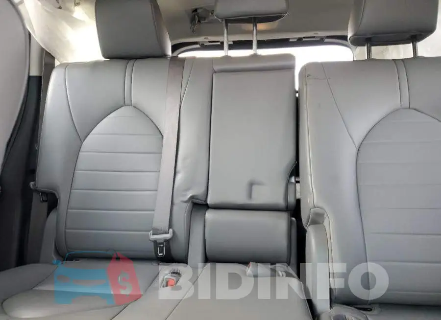 5TDGZRAH4MS537955 Photo# 10