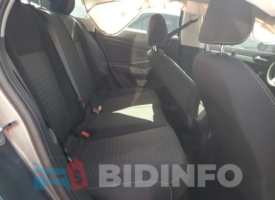 3VW5M7BU3RM093882 Photo# 10