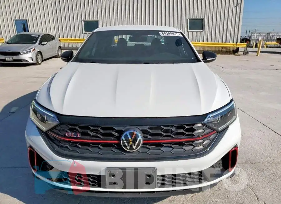 3VW9T7BU4RM055484 Photo# 5