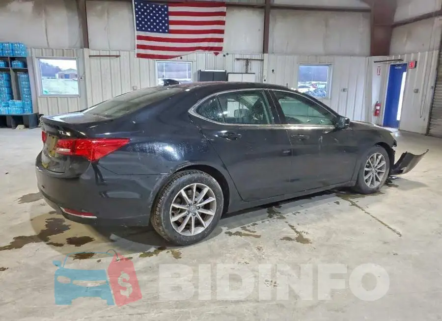 19UUB1F35JA005064 Photo# 3