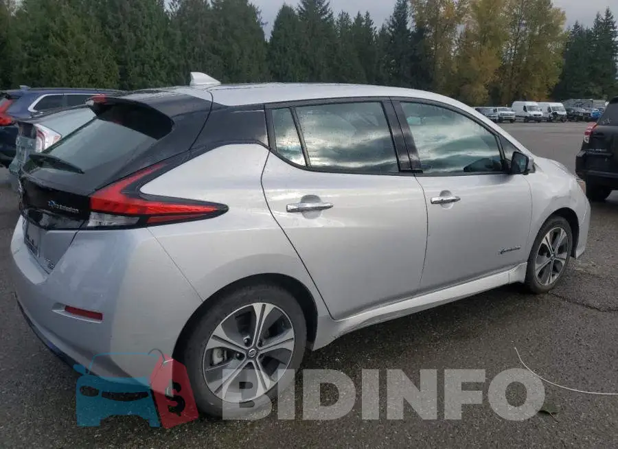 1N4BZ1CP8KC311096 Photo# 3