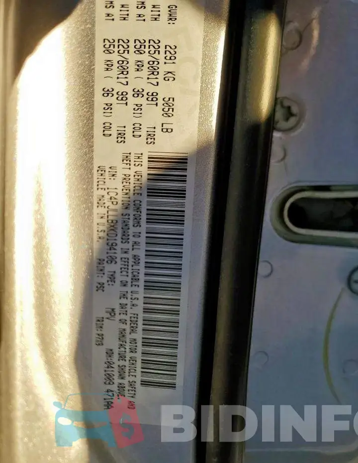 1C4PJLLBXKD194106 Photo# 12