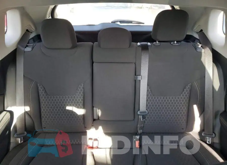 3C4NJDAB9LT210033 Photo# 10