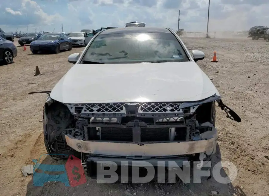W1K3G5BB4LJ231346 Photo# 5