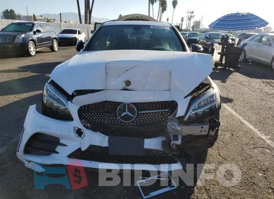 WDDWF8DB0LR549836 Photo# 5