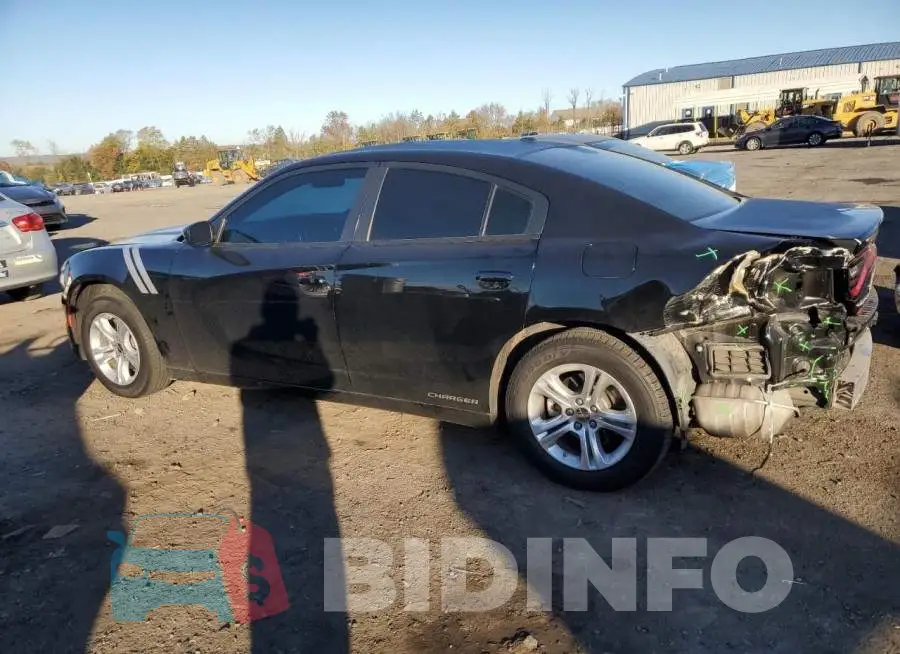 2C3CDXBG8NH157190 Photo# 2