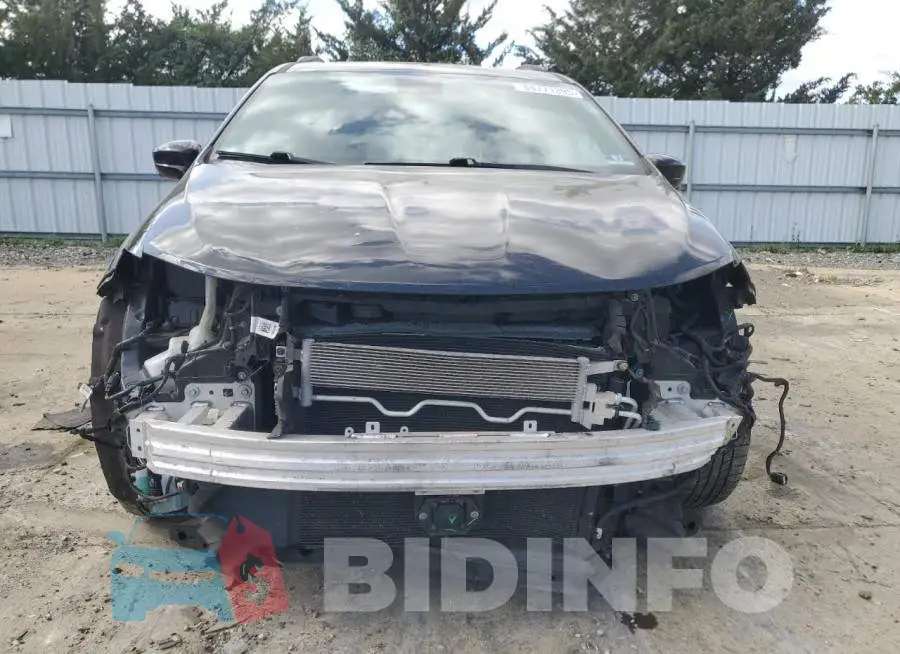 2C4RC1EG7KR640029 Photo# 5