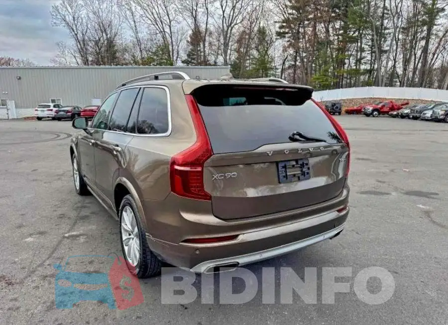 YV4A22PK3G1013277 Photo# 2