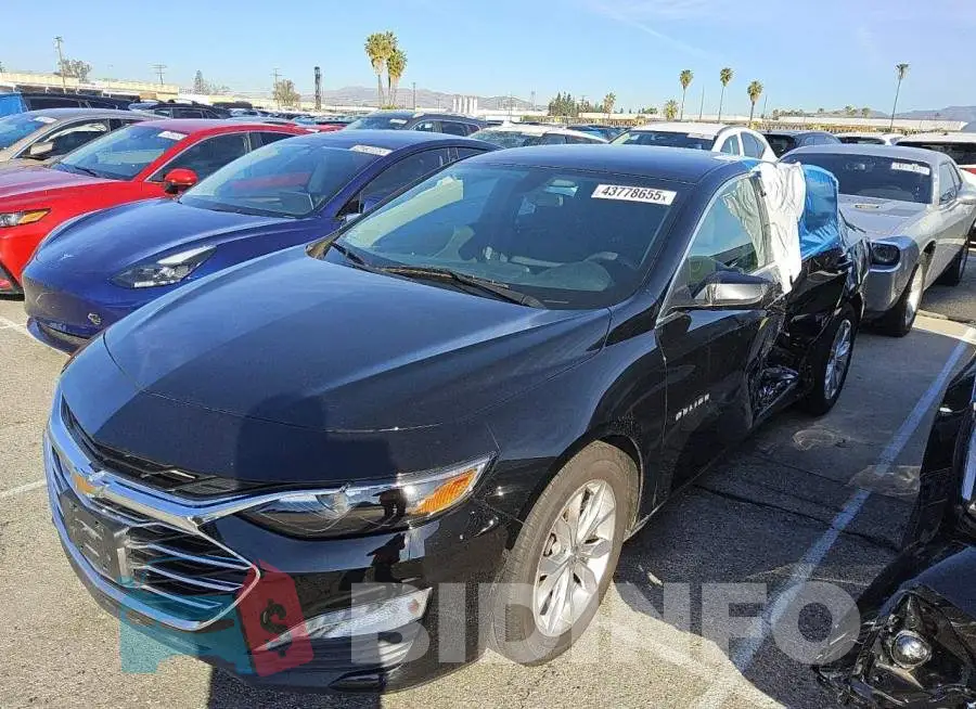 1G1ZD5ST0KF156032 Photo# 1