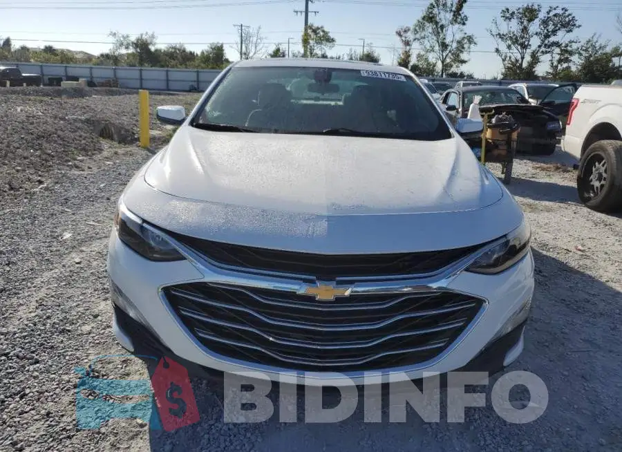1G1ZD5ST8KF132917 Photo# 5