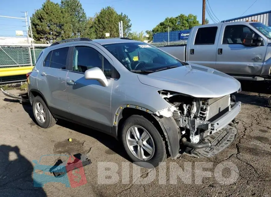 KL7CJPSB7LB330046 Photo# 4
