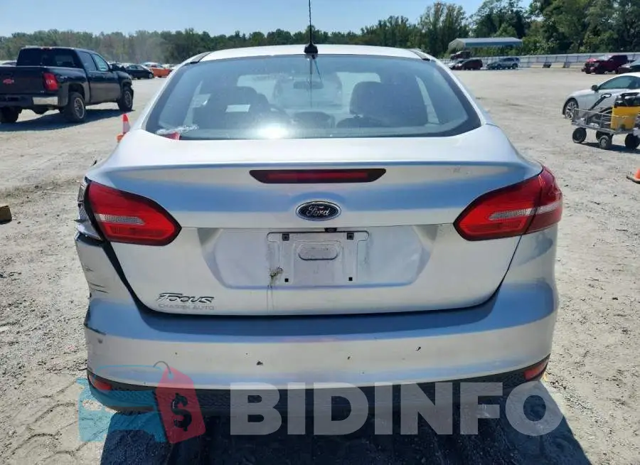 1FADP3E22HL297667 Photo# 6
