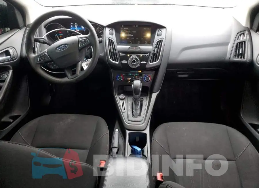 1FADP3M2XHL203214 Photo# 8