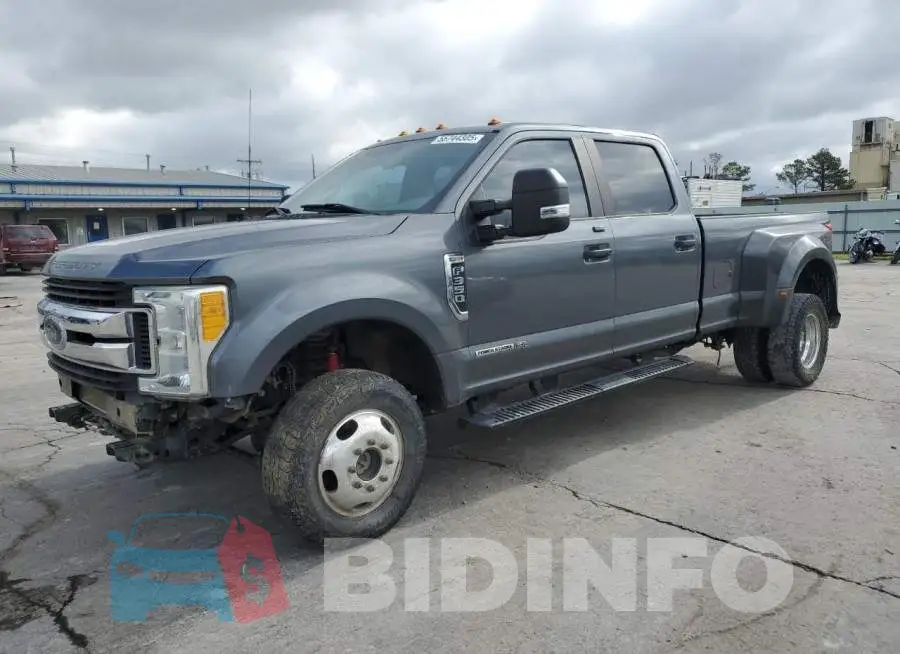 1FT8W3DT6HEB52452 Photo# 1