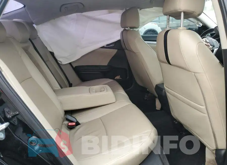19XFC1F73HE215077 Photo# 10