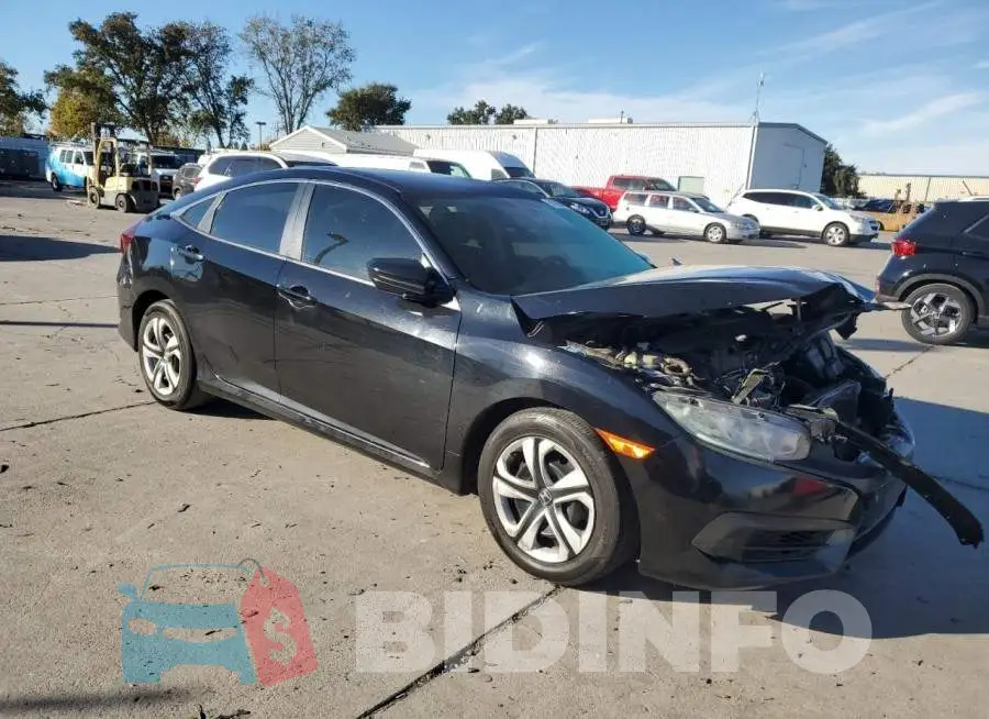 19XFC2F5XHE208678 Photo# 4