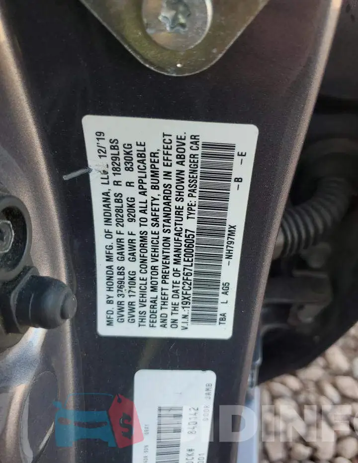 19XFC2F67LE006057 Photo# 12