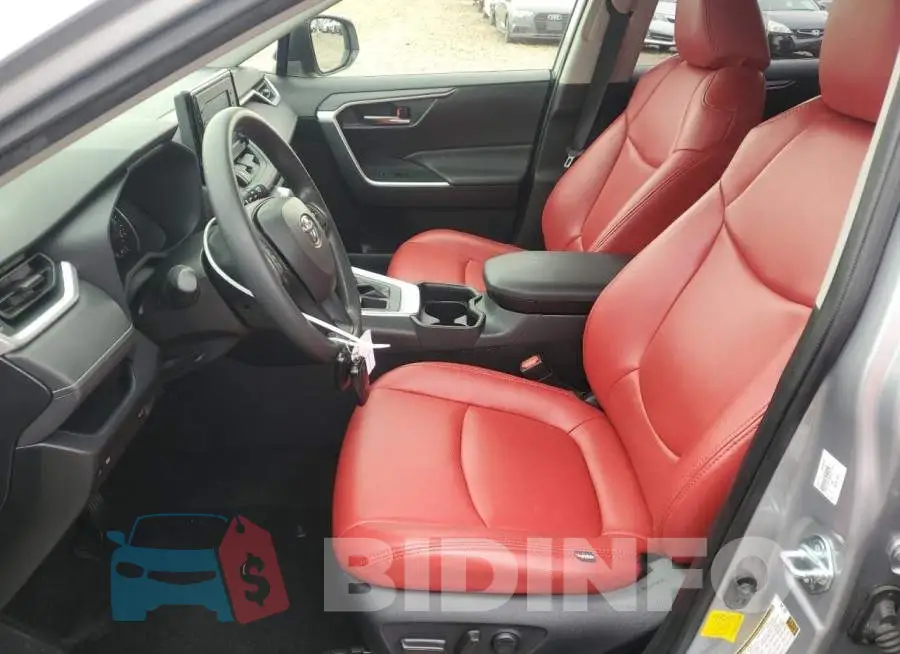 JTMP1RFV4KD515632 Photo# 7