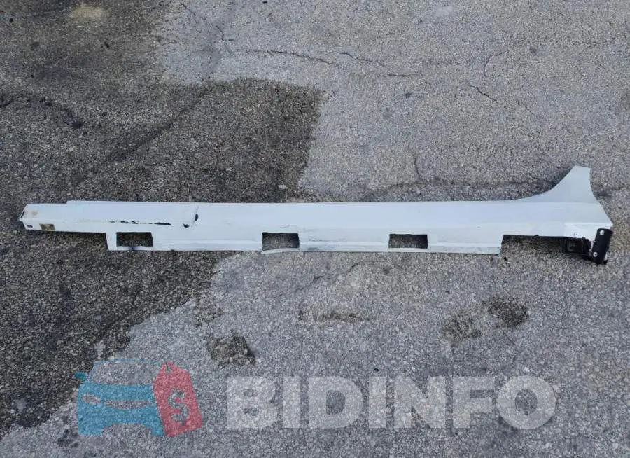 19UDE4H66RA021785 Photo# 12