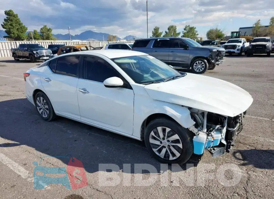 1N4BL4BV1LC182543 Photo# 4