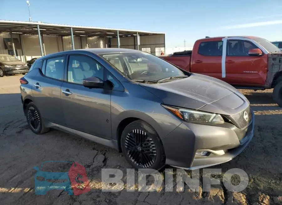1N4CZ1CV8RC557028 Photo# 4