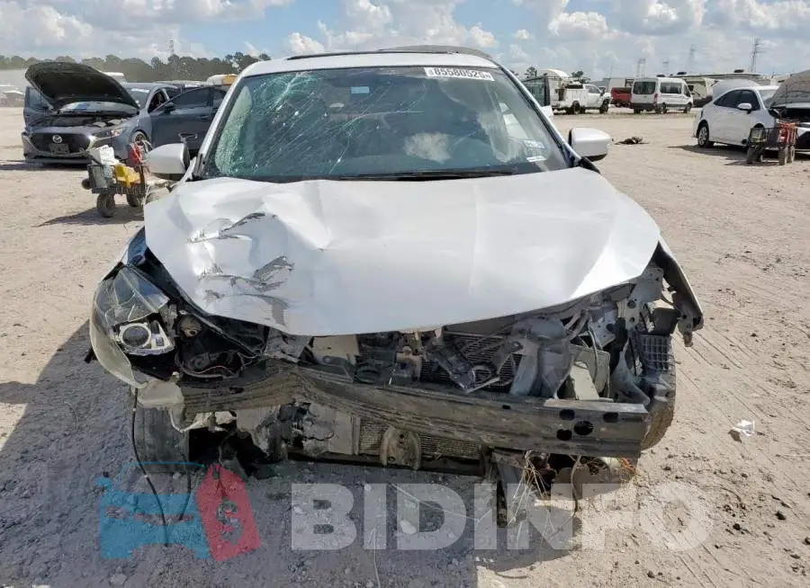 3N1AB7AP4GY273402 Photo# 5