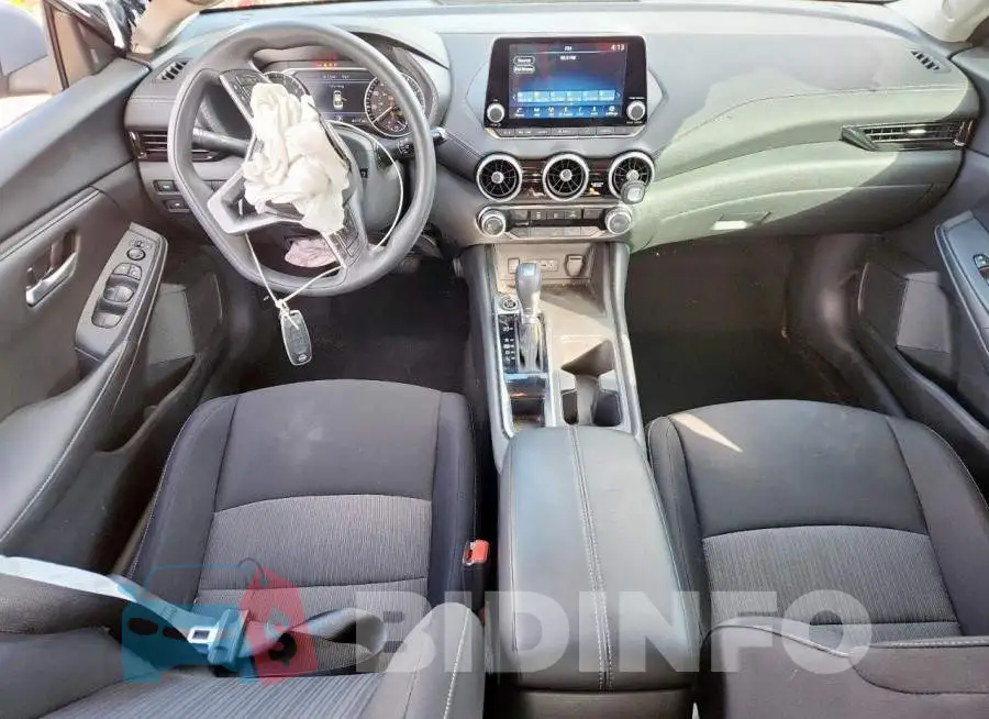 3N1AB8CVXRY241204 Photo# 8