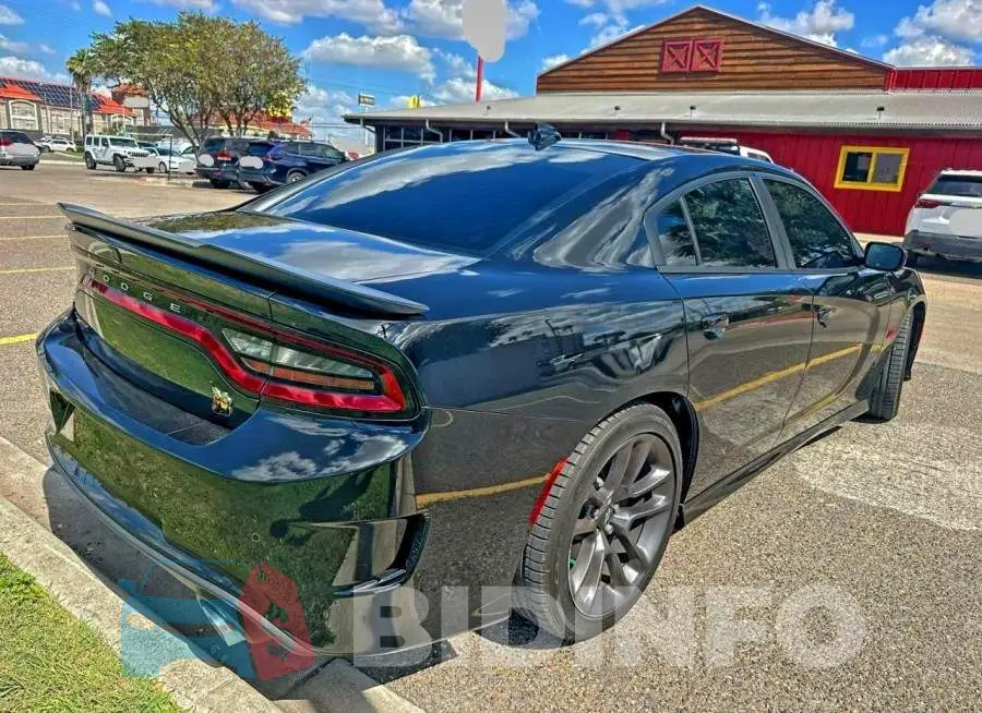 2C3CDXGJ0PH524865 Photo# 4