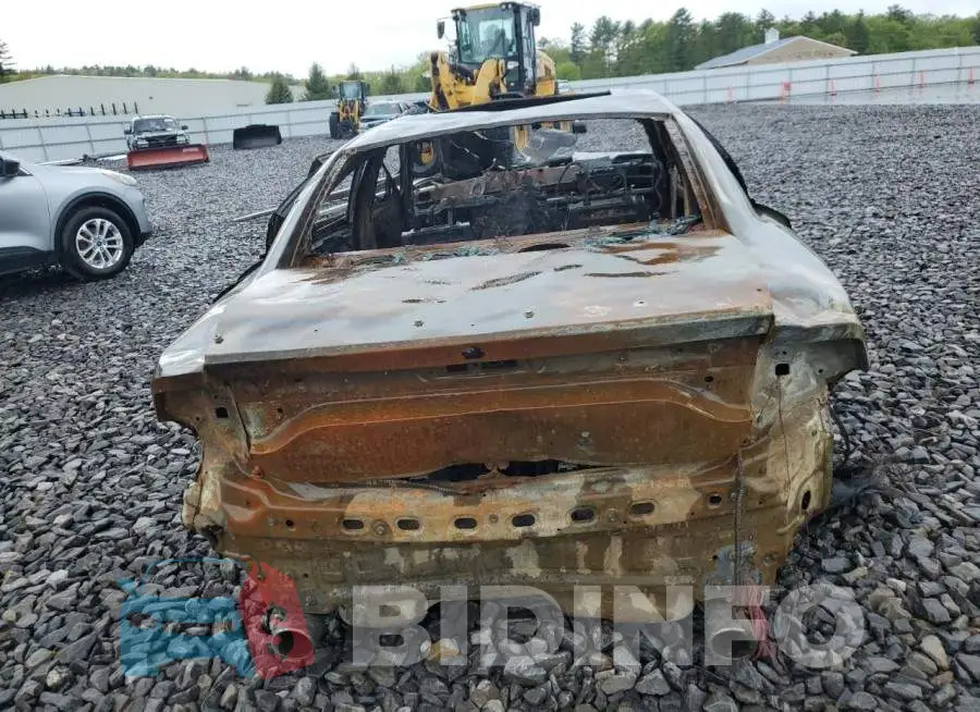 2C3CDXGJ4PH689883 Photo# 6