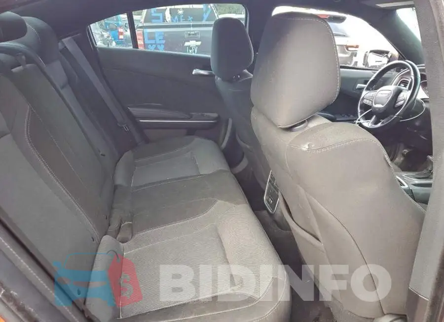 2C3CDXJG7MH683052 Photo# 10