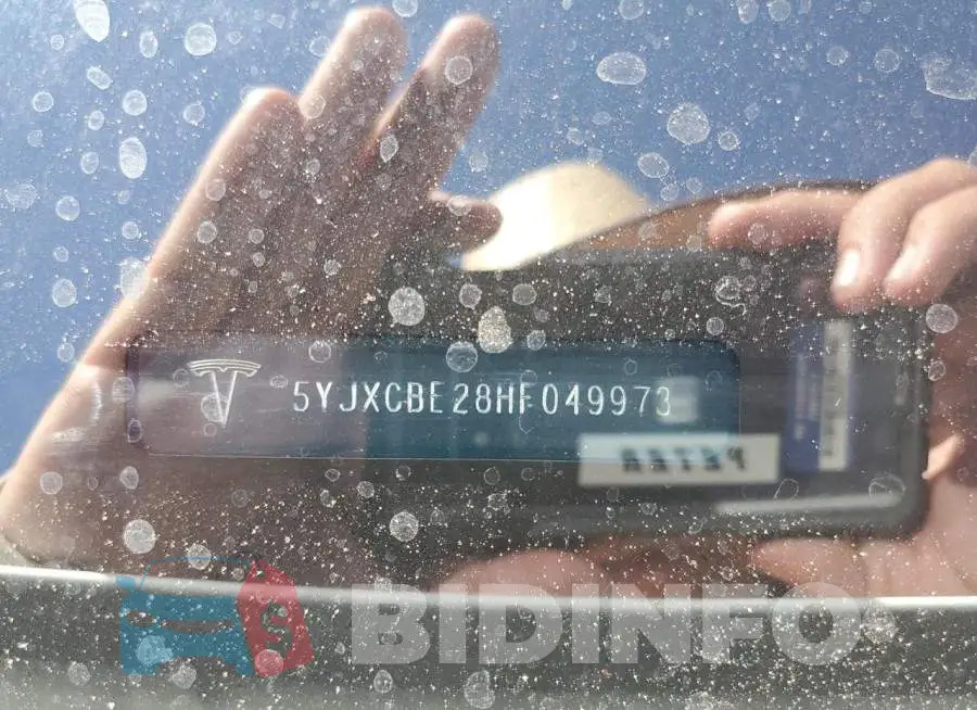5YJXCBE28HF049973 Photo# 13