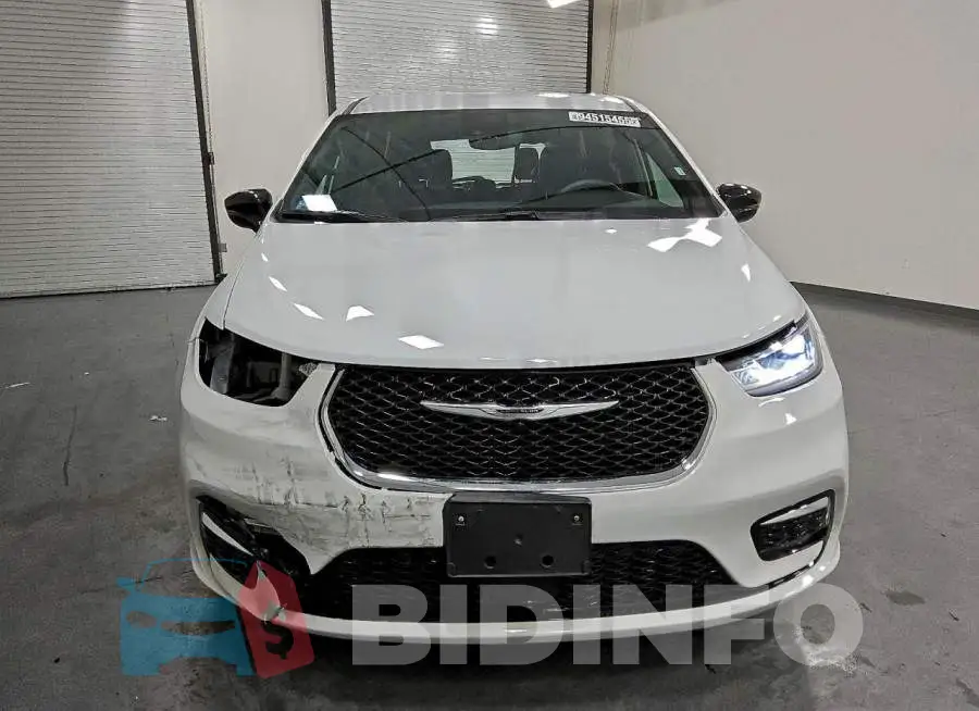 2C4RC1BG6SR612694 Photo# 5