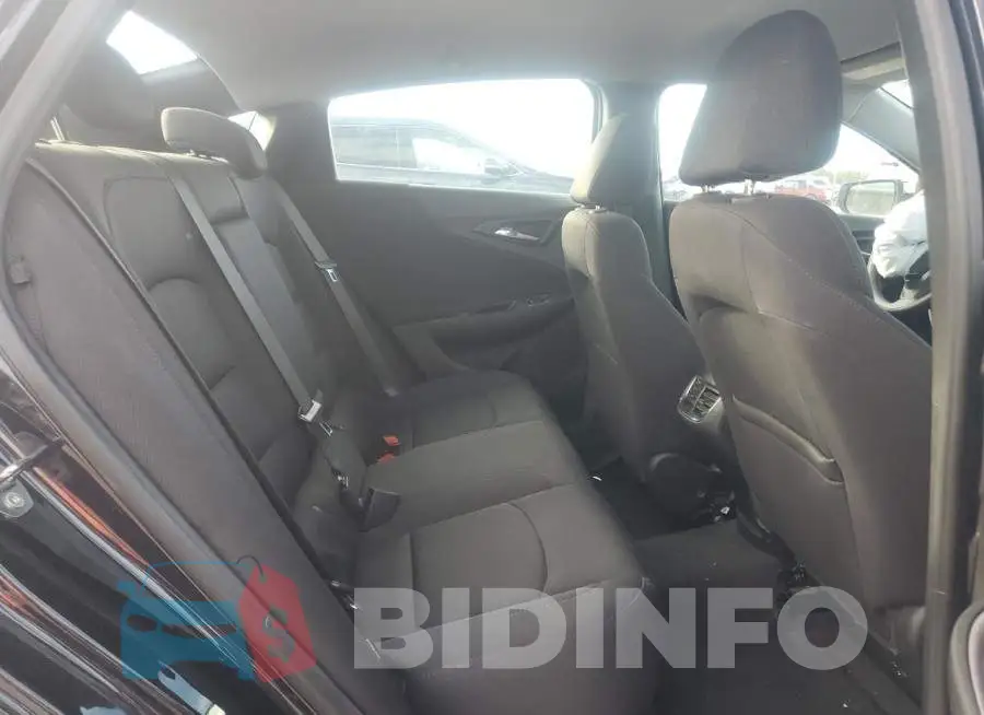 1G1ZD5ST8PF201015 Photo# 10