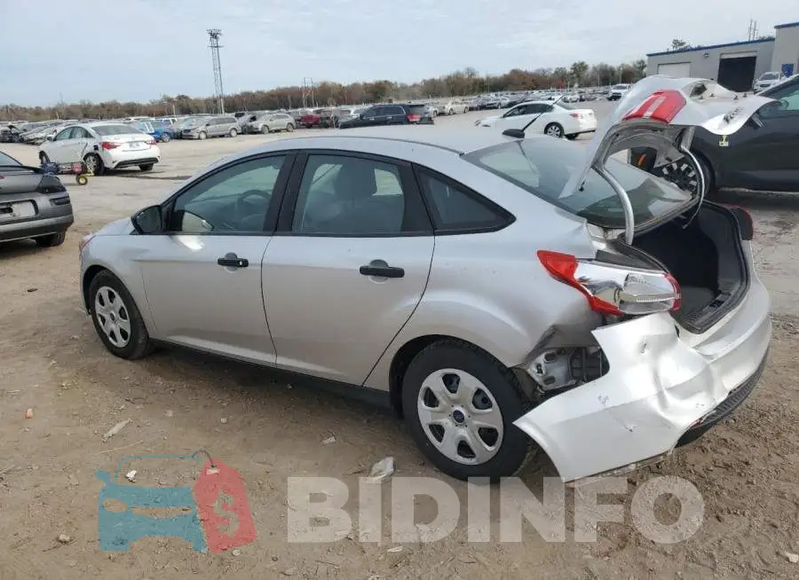 1FADP3E26JL269182 Photo# 2