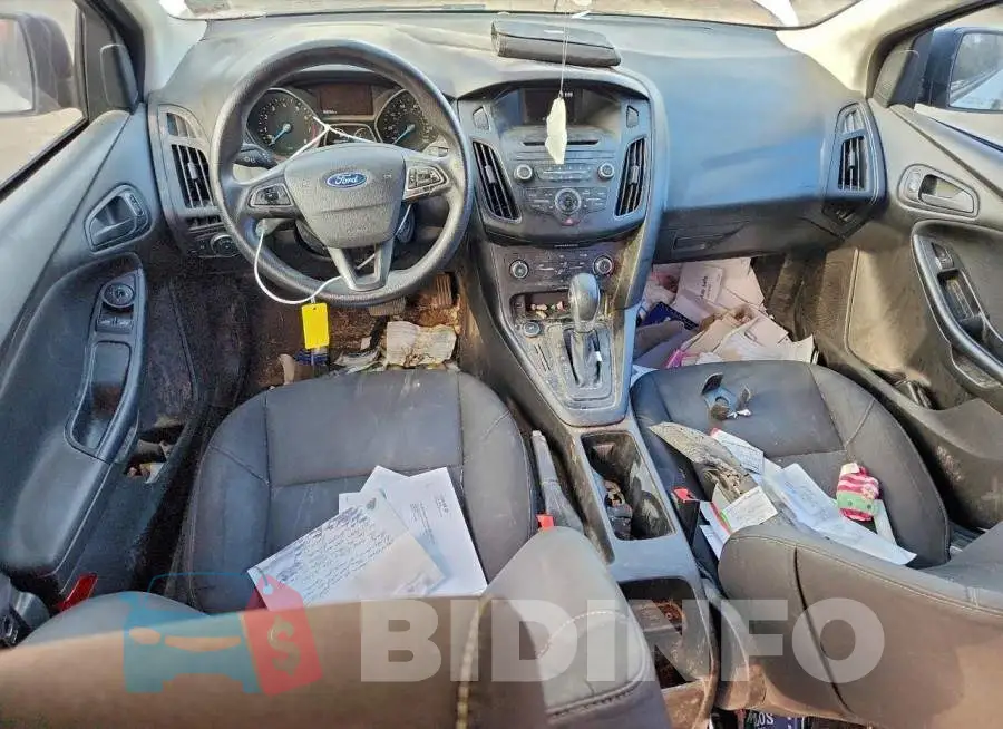 1FADP3E28GL256894 Photo# 8